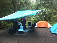 Hoe lang duurt het voordat hout droog is na regen?